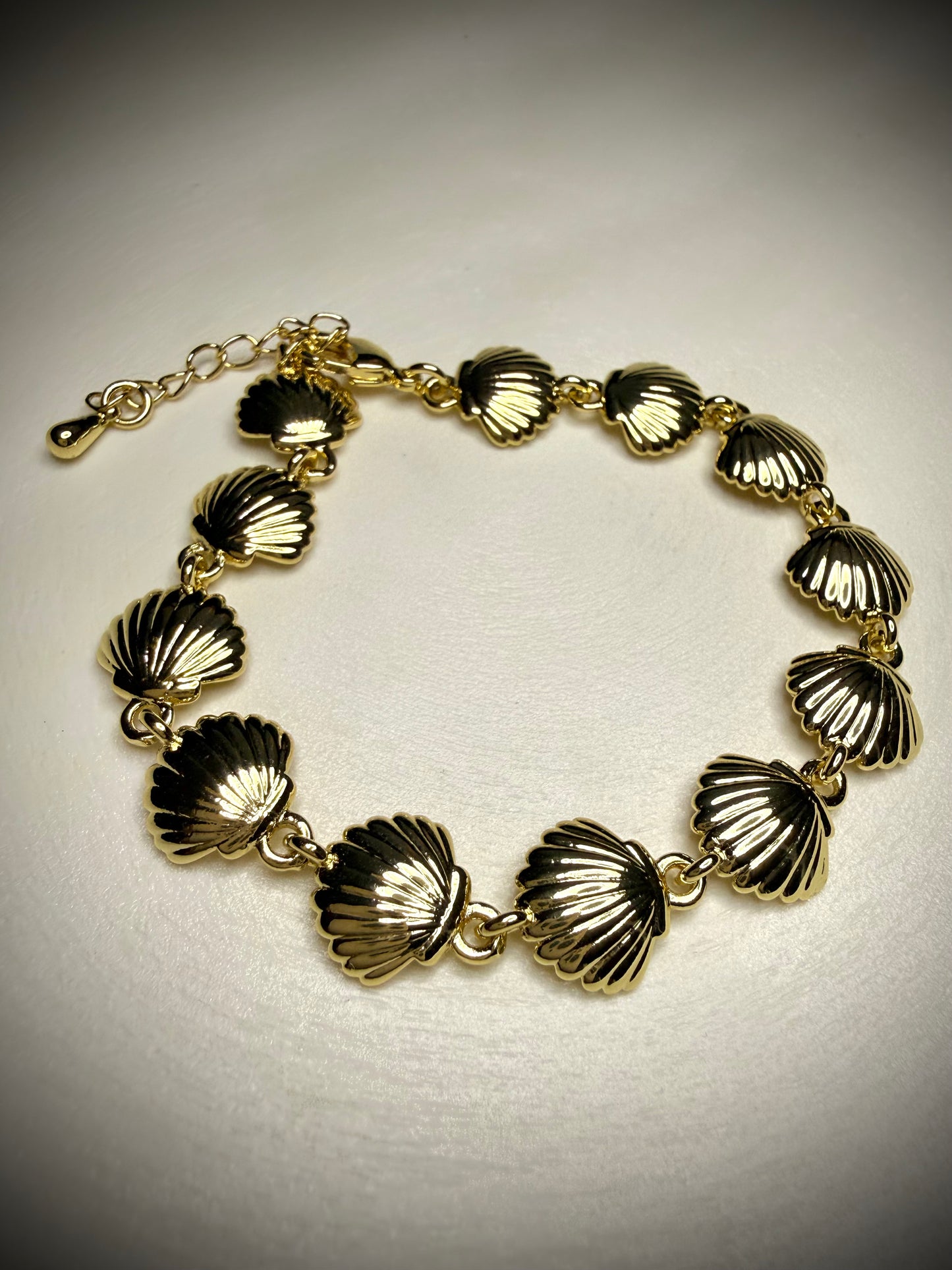Pulsera Seashell Gold (Baño de Oro 18K)
