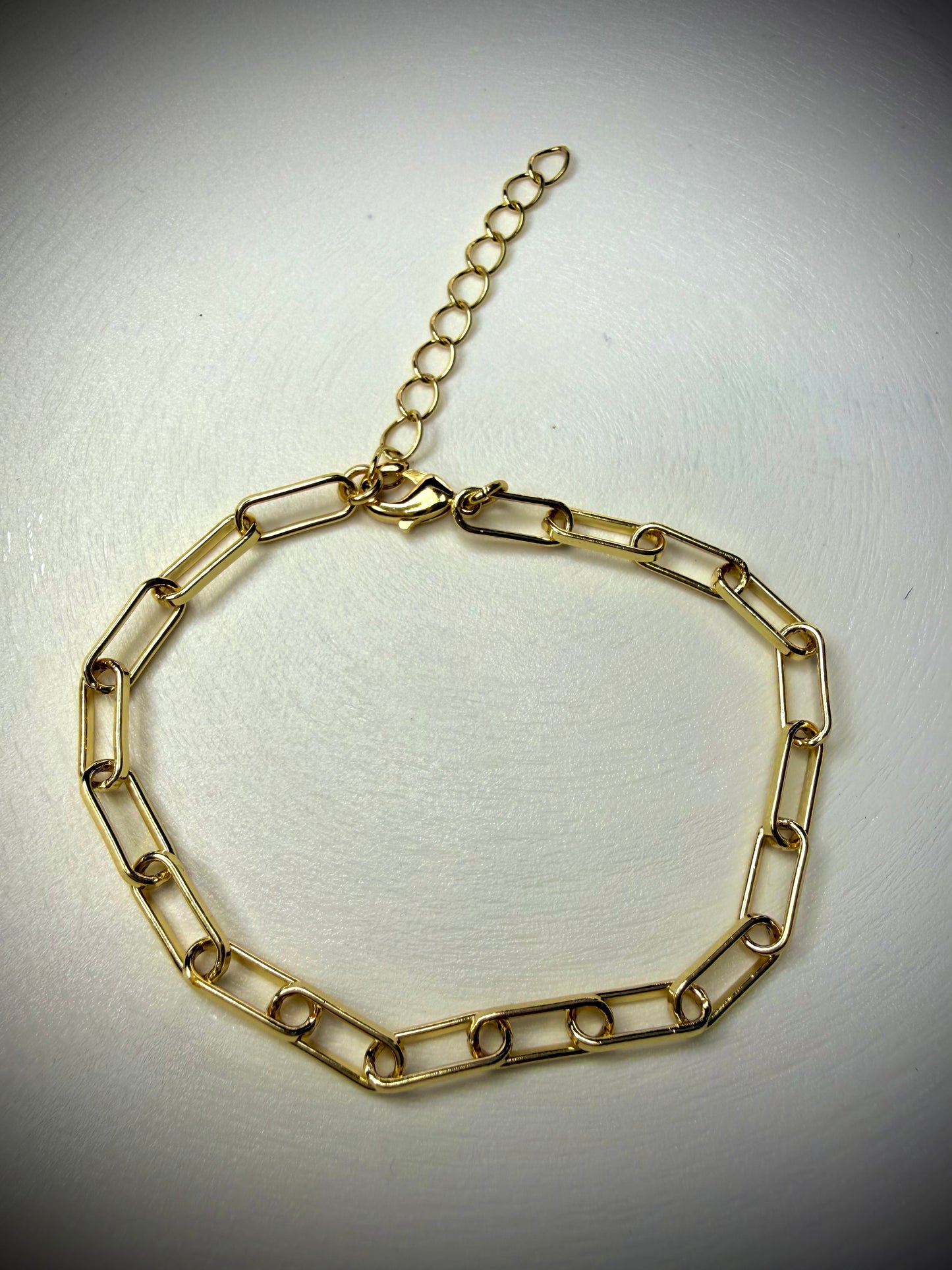 Pulsera Paperclip Chic (Baño de Oro 18K)