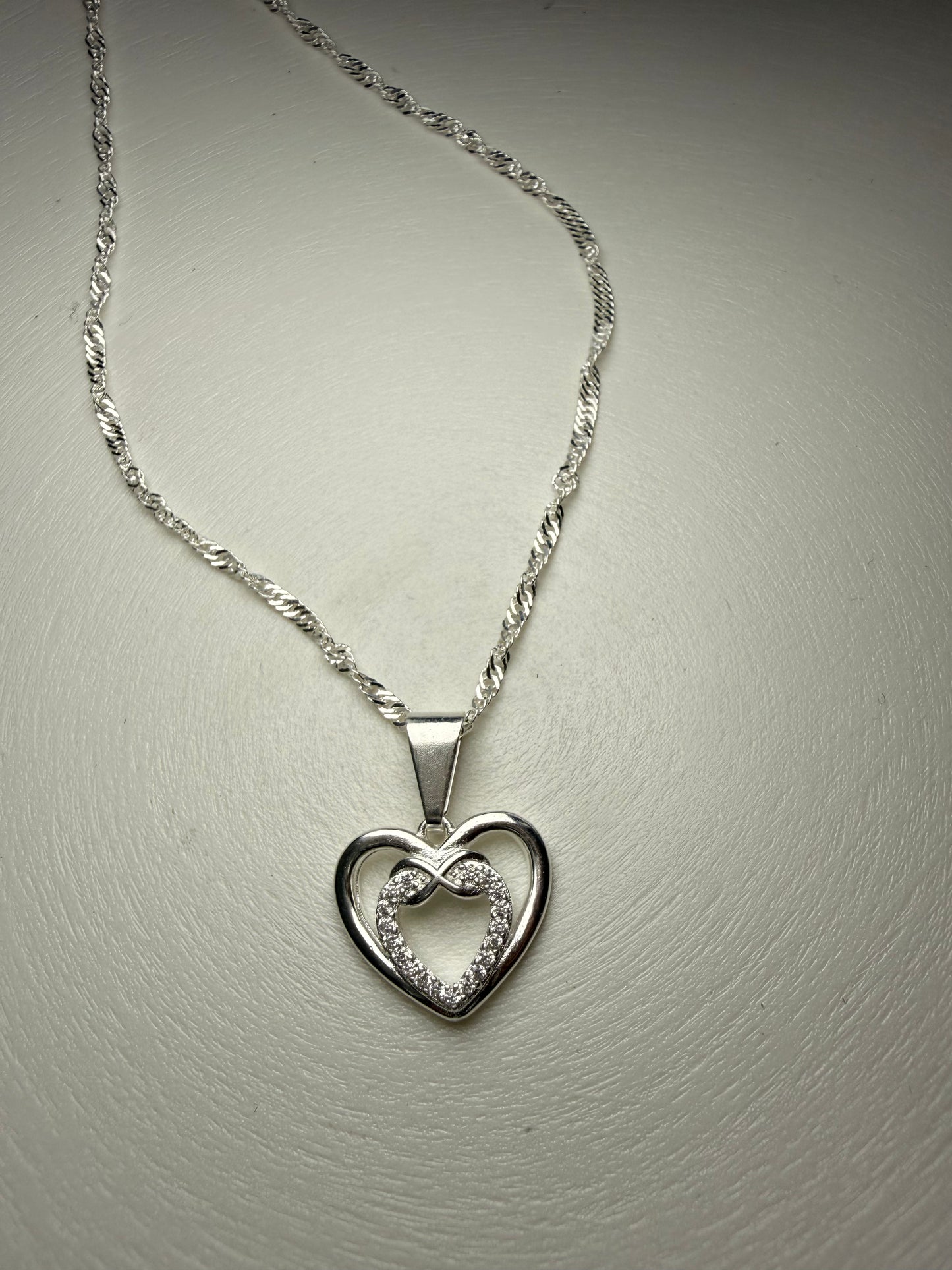 Collar Doble Corazón Infinito – Plata 925