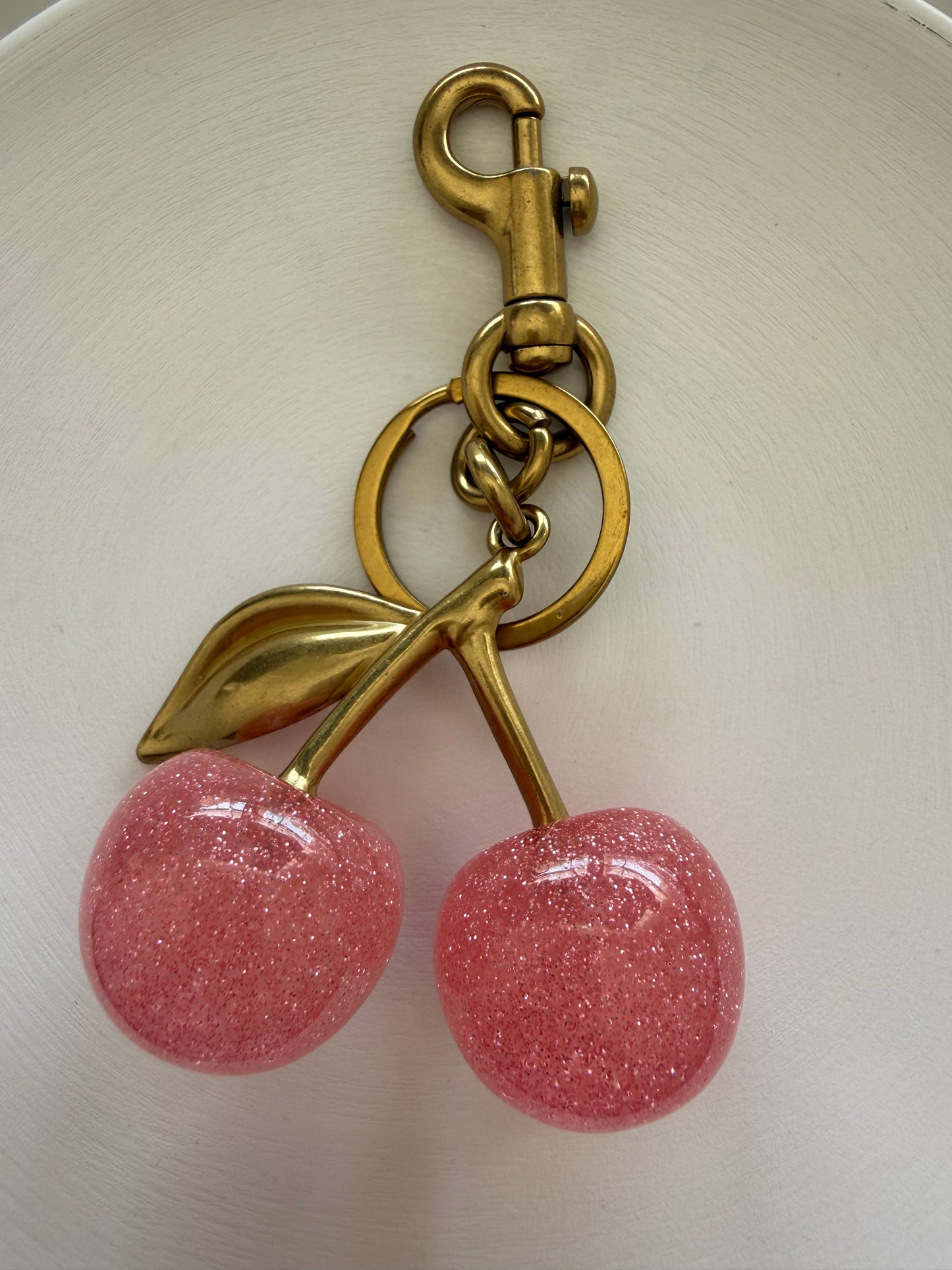 Llavero Cereza Glitter Rosada