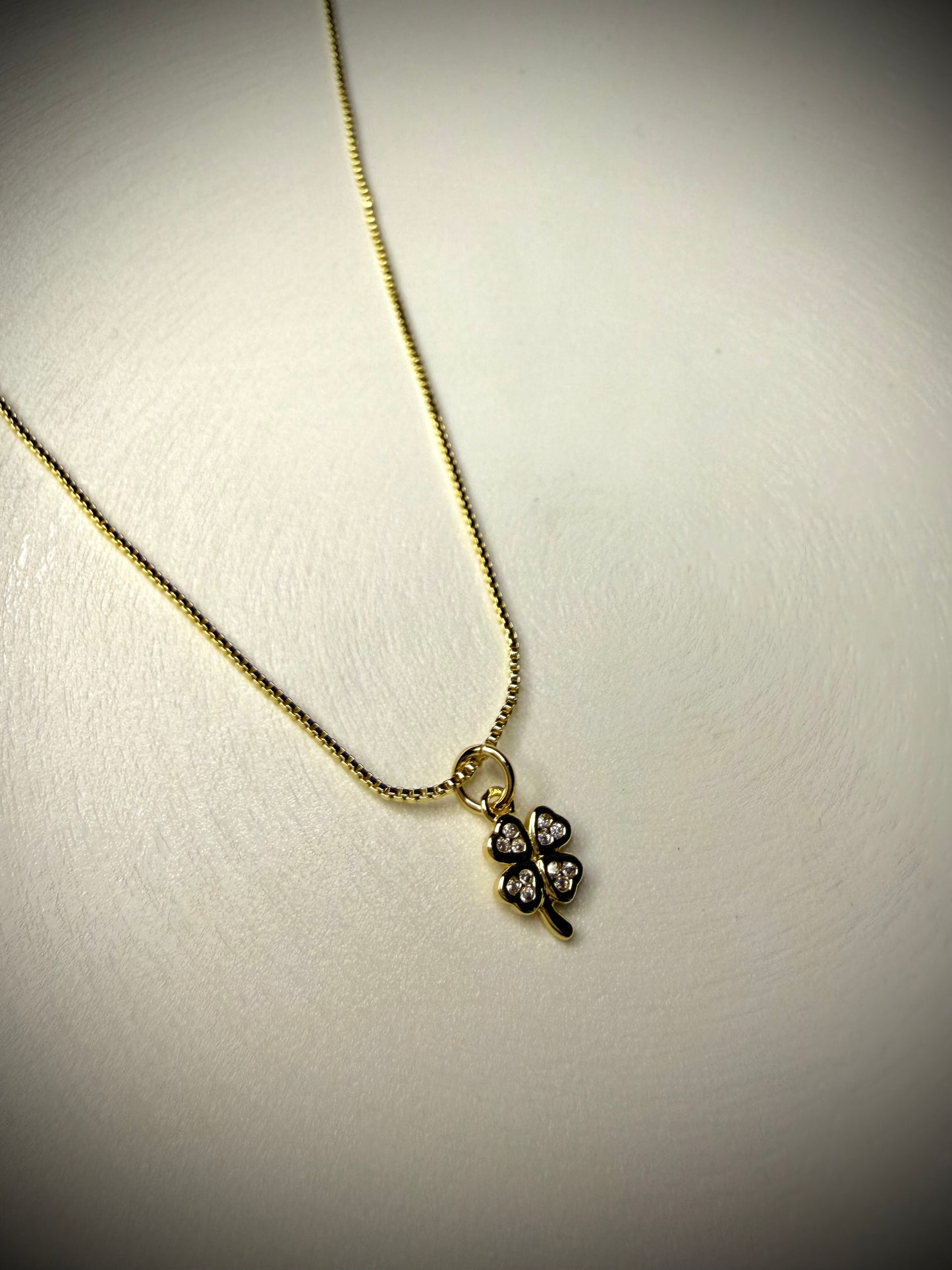 Collar Trébol Fortuna (Baño de Oro 18K)