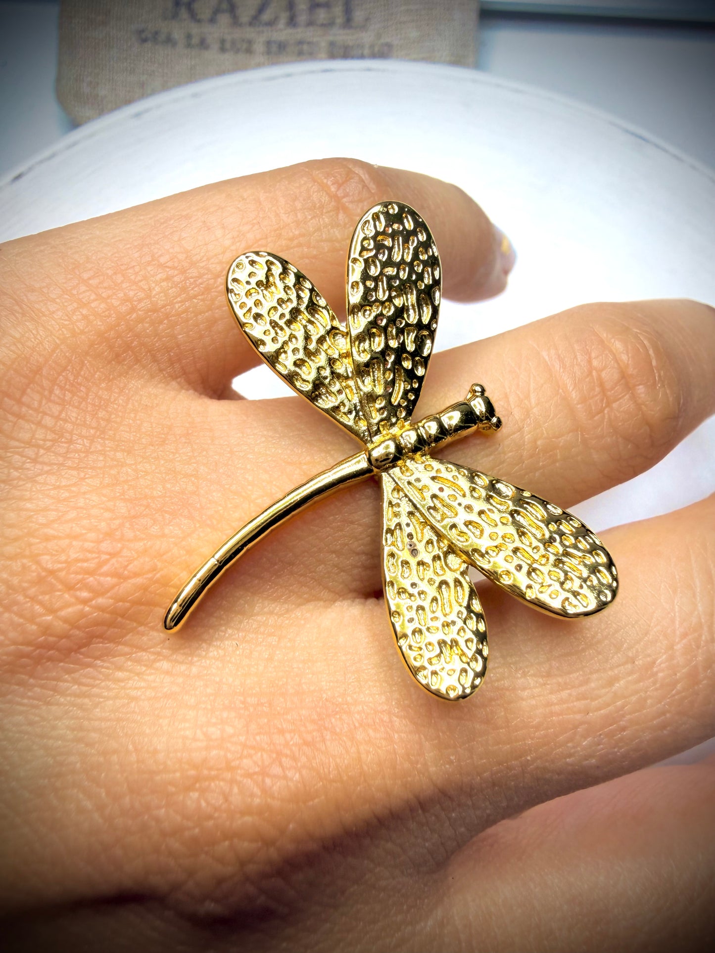 Anillo Ajustable Libélula (Baño de Oro 18K)