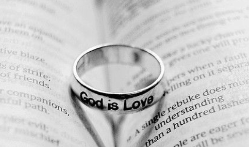 Creación de Raziel, Sobre nosotros.