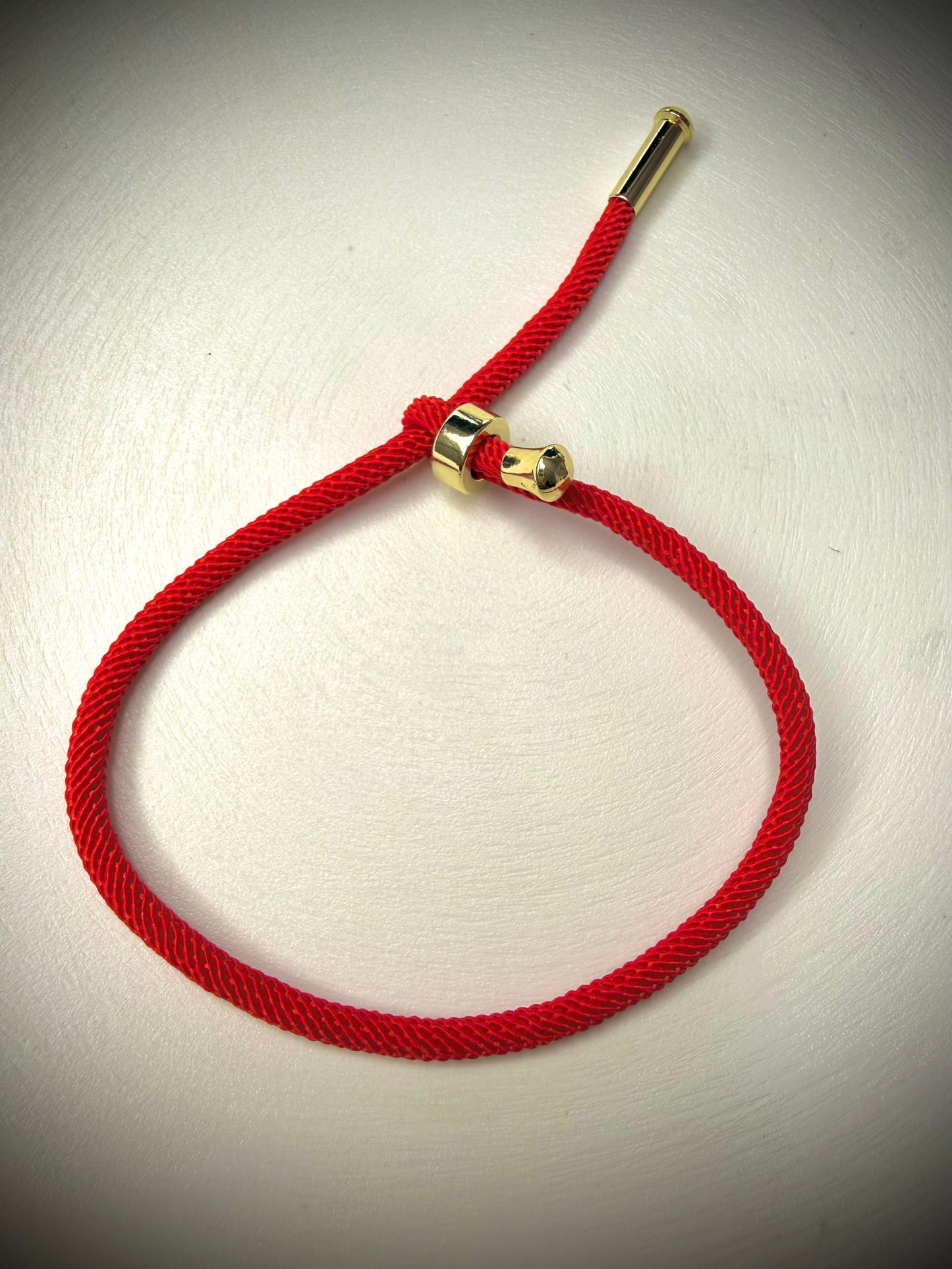 Pulsera Red Minimal (Baño de Oro 18K)