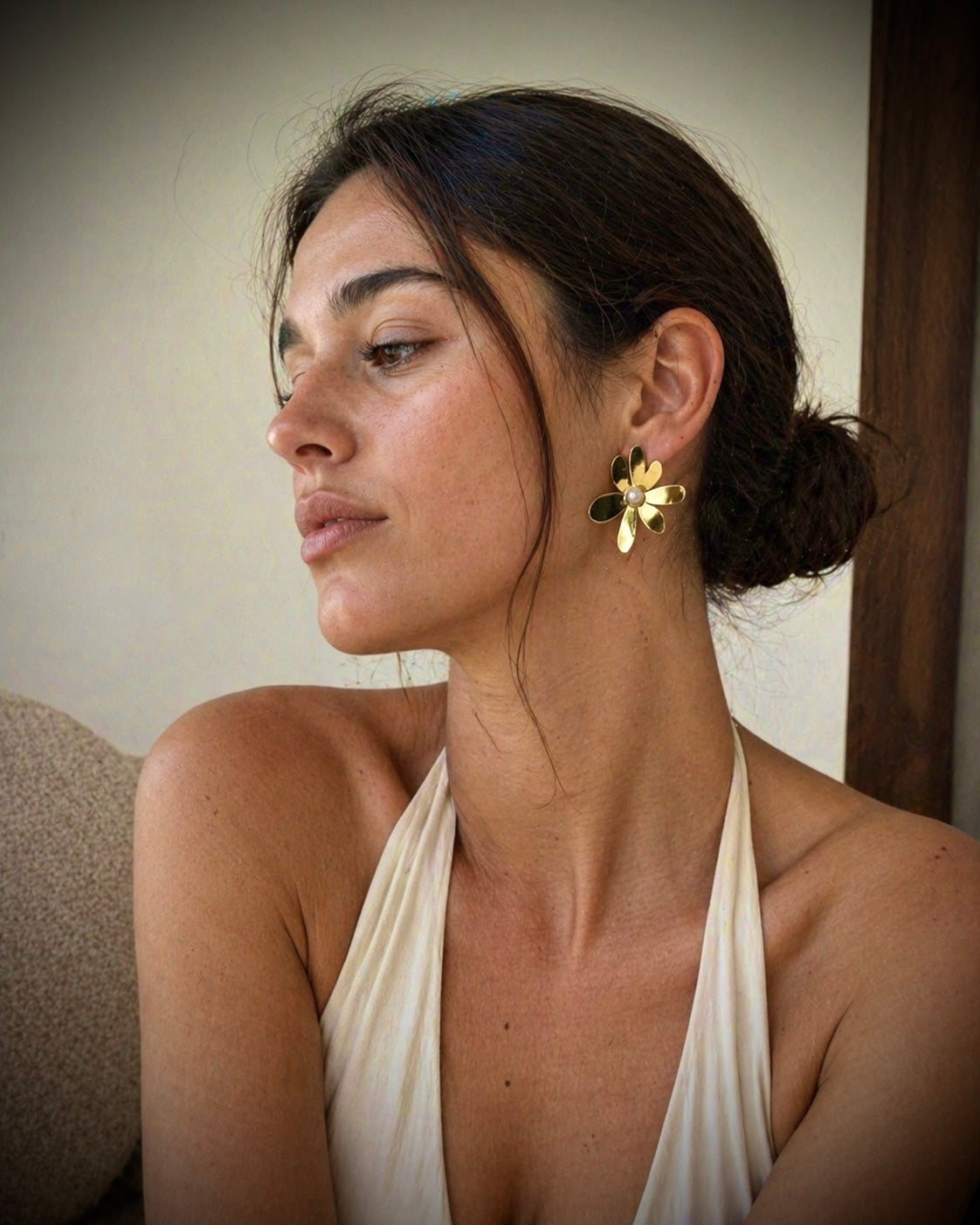 Aros Flower Pearl (Baño de Oro 18K)