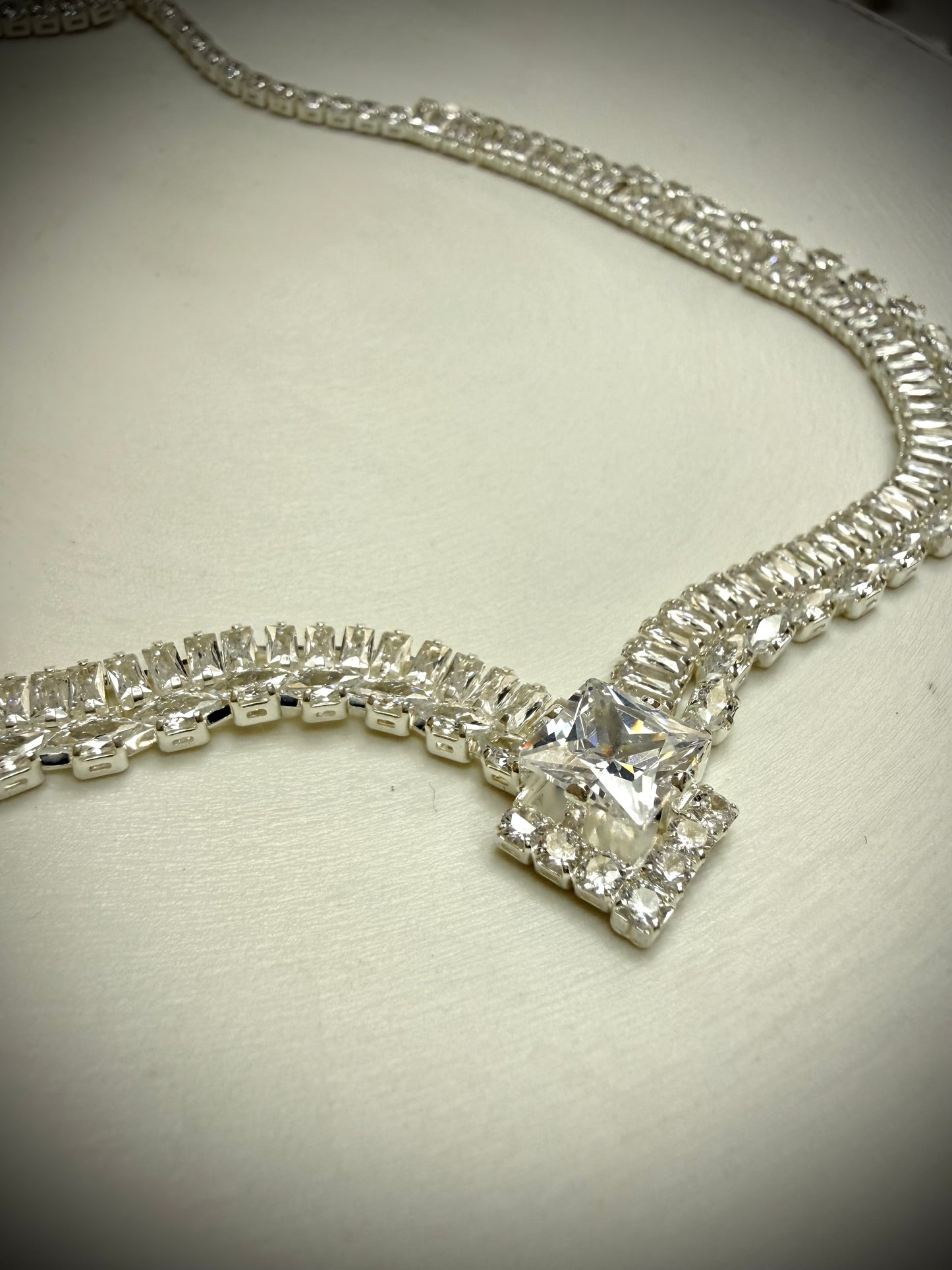 Collar Luxury Shine Square (Plata 925)