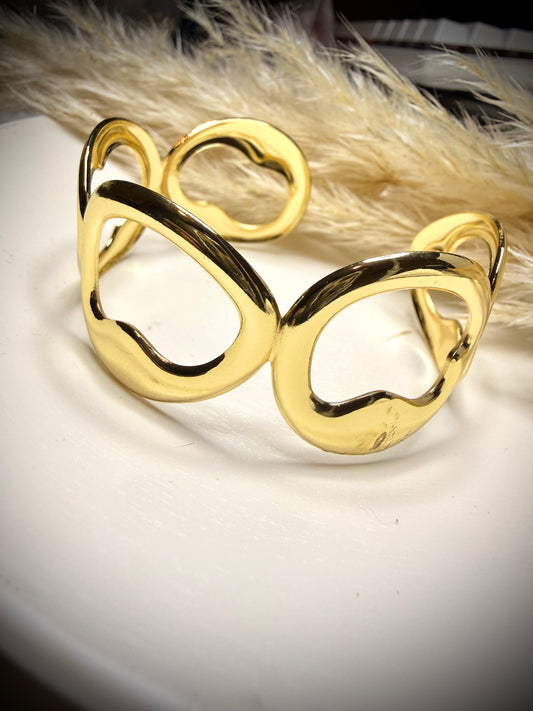 Brazalete Ondas Elegantes (Baño de oro 18K) -  Ajustable