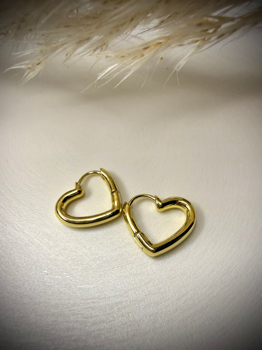 Aros Corazón Minimalista (baño de oro 18k)