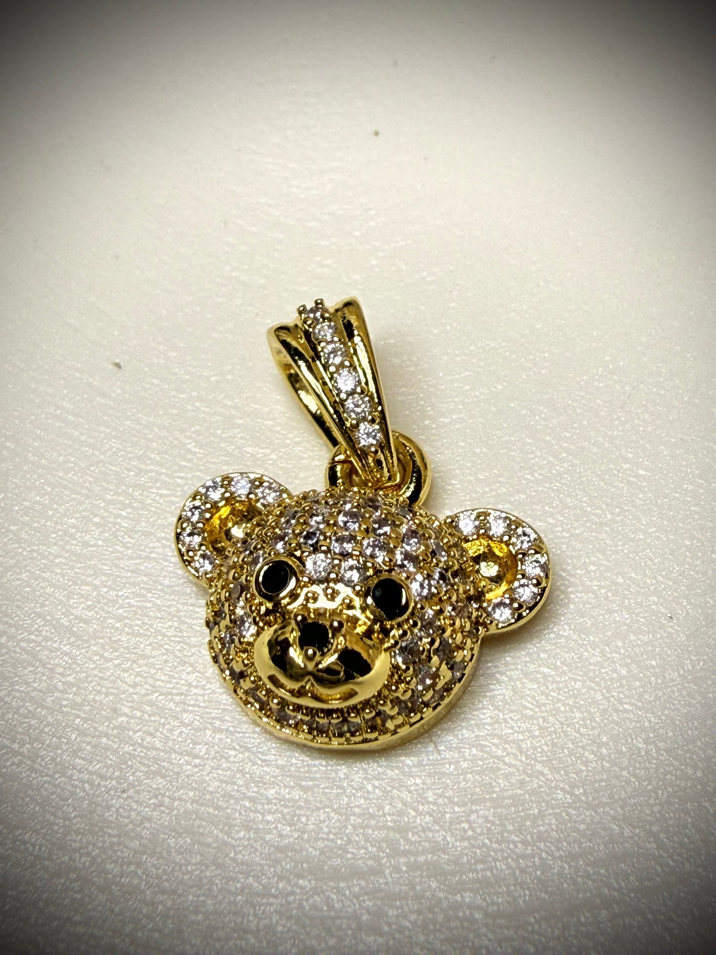 Dije Osito Pavé (Baño de Oro 18K)