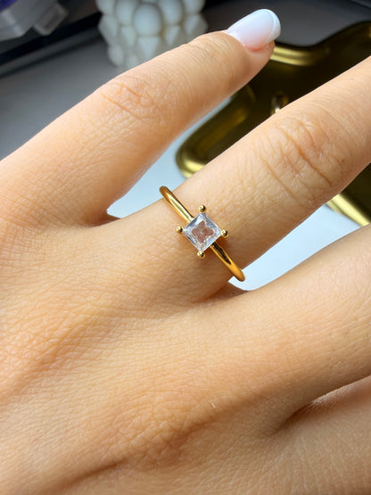 Anillo Aura (Baño de Oro 18K) Talla 13 - Ajustable