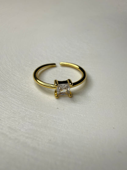 Anillo Aura (Baño de Oro 18K) Talla 13 - Ajustable