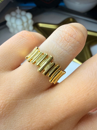 Anillo Atenea (Baño de Oro 18K) Talla 13 - Ajustable