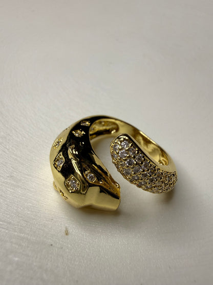Anillo Cabeza de Pantera (Baño de Oro 18K) Talla 14 - Ajustable