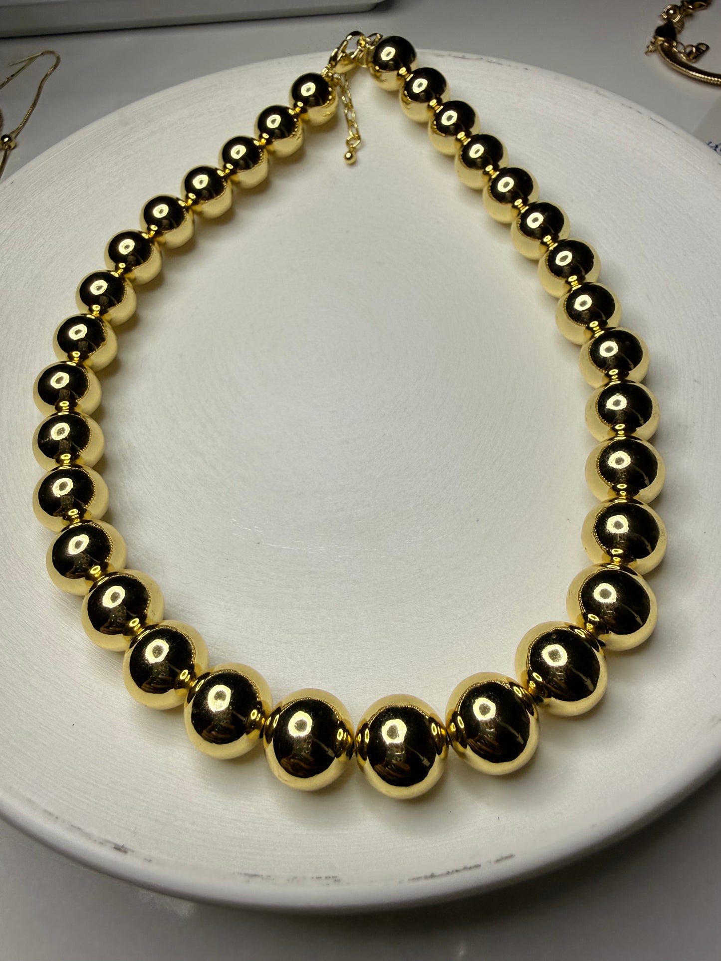 Collar Maxi Esferas   Baño de oro 18k