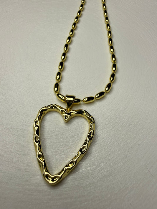Collar Corazón Abierto  Baño de oro 18k