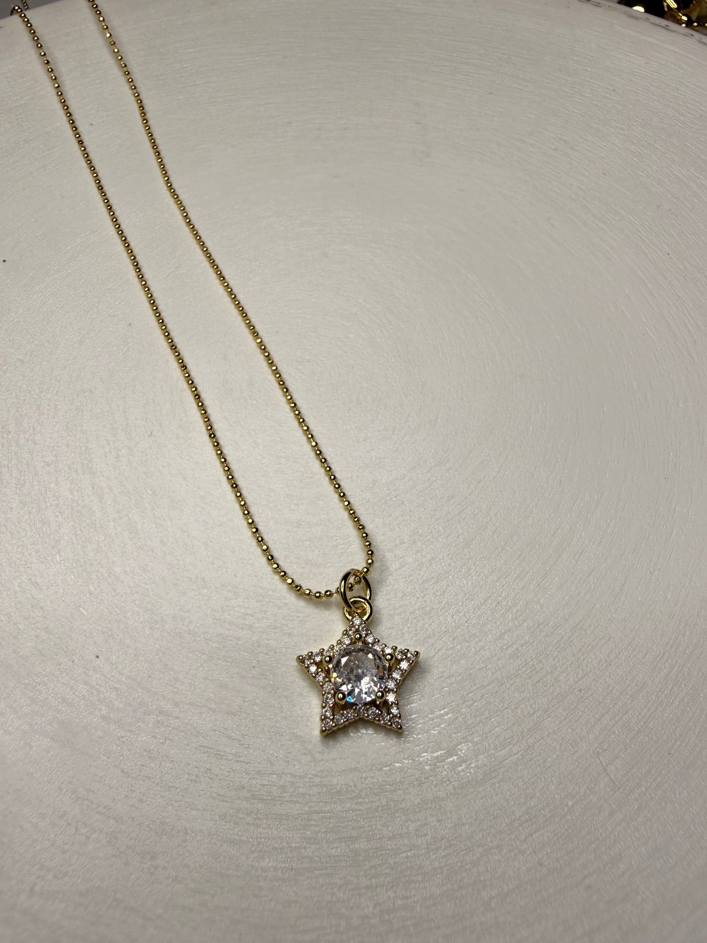 Collar estrella de Baño de Oro 18K