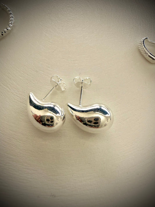 Aros Gota Brillante Baño de Oro 18K