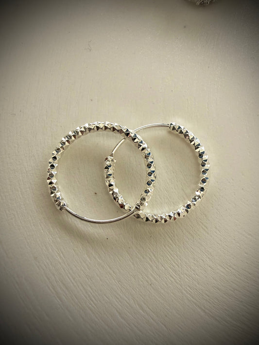 Aros Argollas Clásicas Baño de Oro 18K