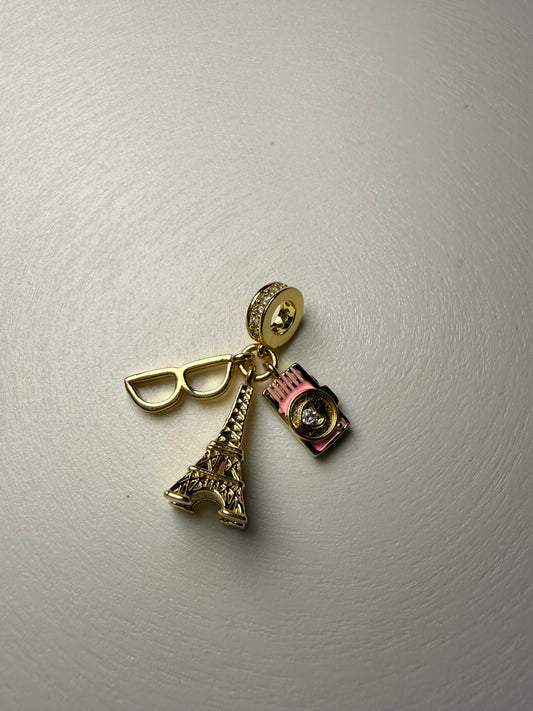 Charm París Baño de Oro 18K