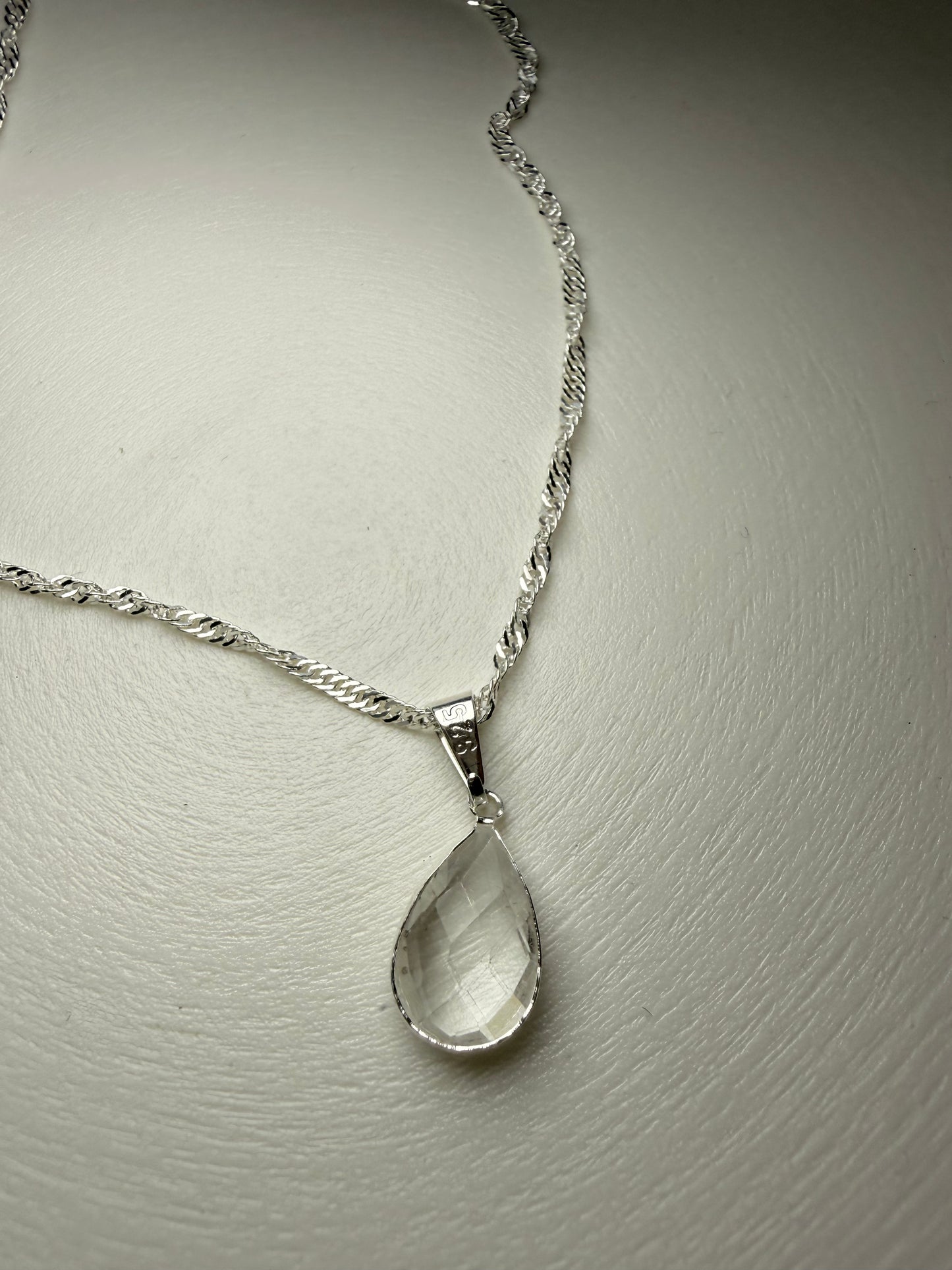 Collar Gota Transparente – Plata 925