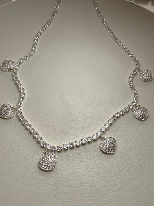 Collar Chockers Corazones Pavé – Plata 925