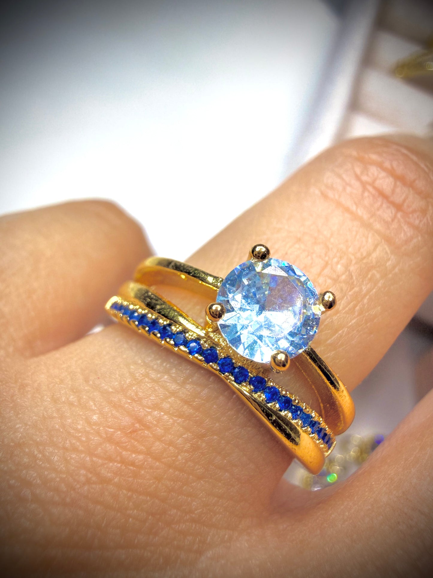 Anillo Isidora Royal Blue (Baño de Oro 18K) Talla ajustable
