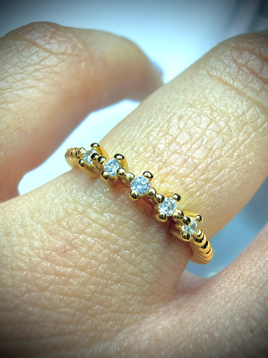 Anillo Jesy Flowers Sparkle (Baño de Oro 18K) Talla ajustable