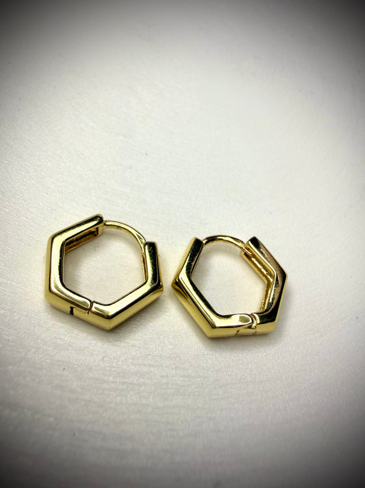 Argollas Hexagonales Minimal (Baño de Oro 18K)