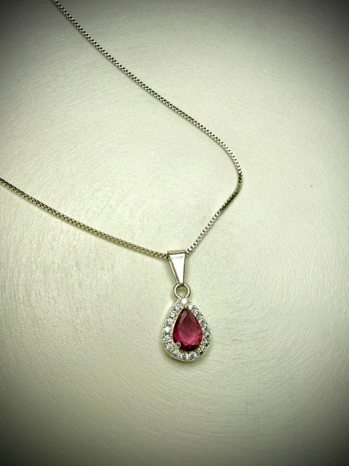 Collar Gota Rubí (Plata 925)