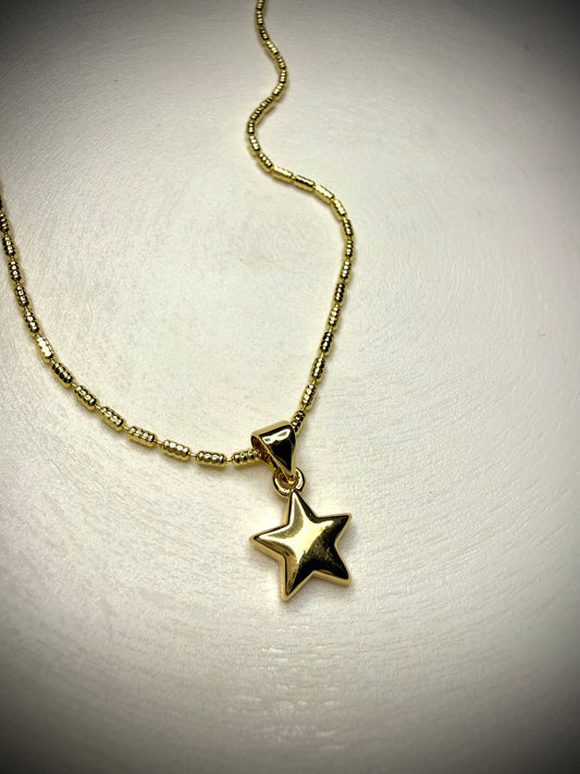 Collar Estrella Minimal (Baño de Oro 18K)