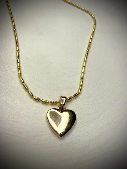 Corazón Nácar Luminoso (Baño de Oro de 18K)
