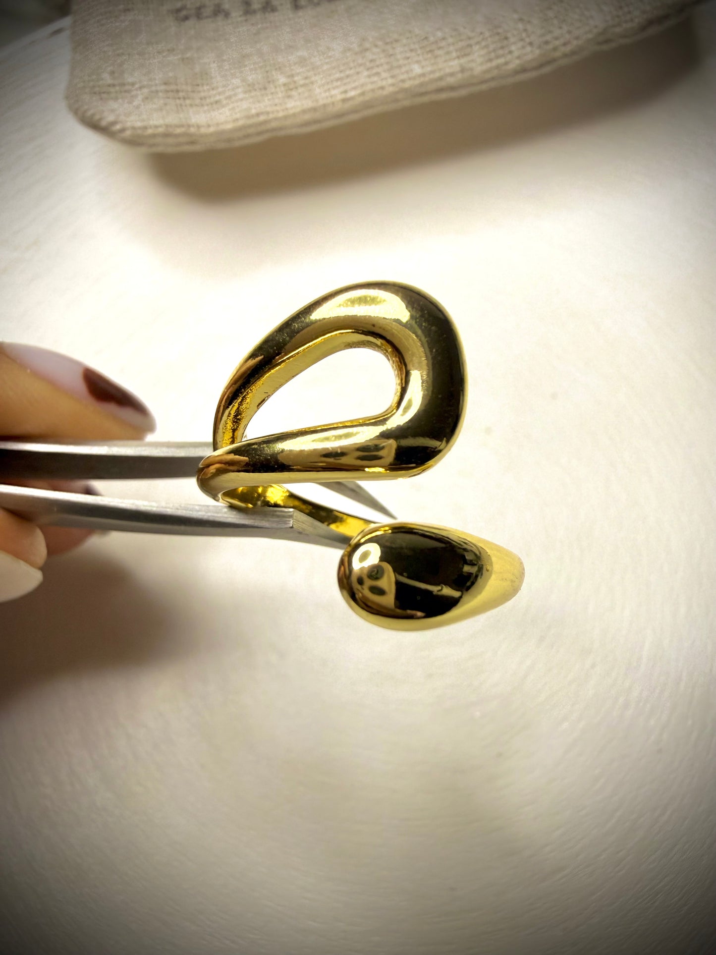 Anillo Ajustable Fluido (Baño de Oro 18K)