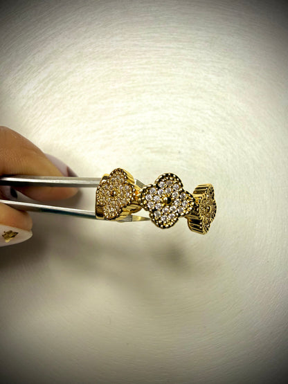 Anillo Ajustable Trilogía Floral (Baño de Oro 18K)