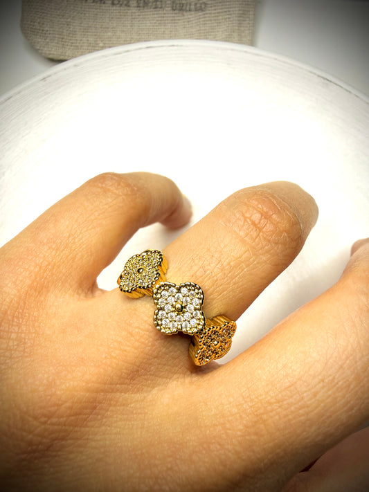 Anillo Ajustable Trilogía Floral (Baño de Oro 18K)
