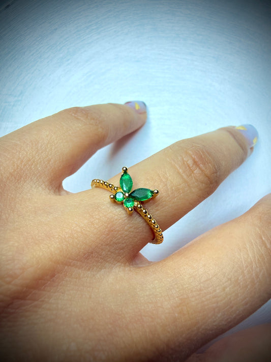 Anillo Ajustable Butterfly Esmeralda (Baño de Oro 18K)