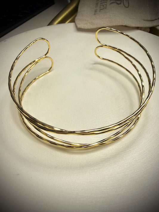Brazalete Golden Lines (Baño de Oro 18K)